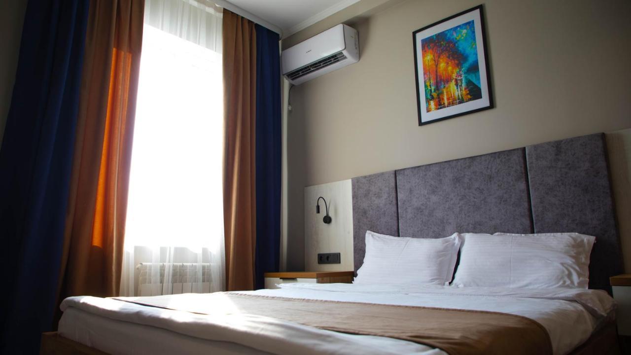 Zodiac Hotel Atyrau Exterior photo